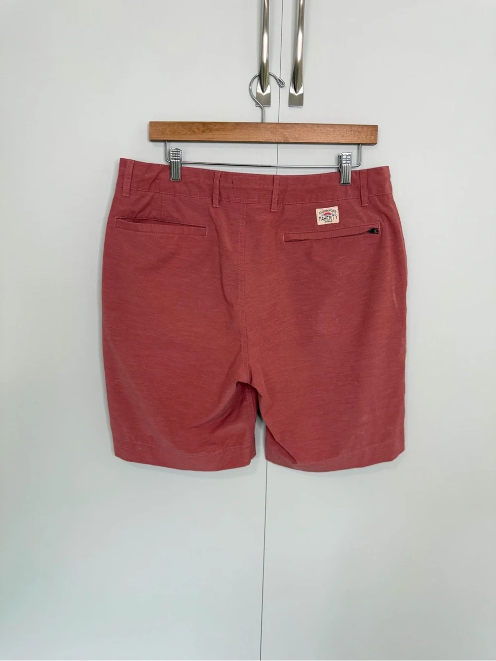 FAHERTY Men’s All Day Short 8” in Redwood STYLE MSC0012